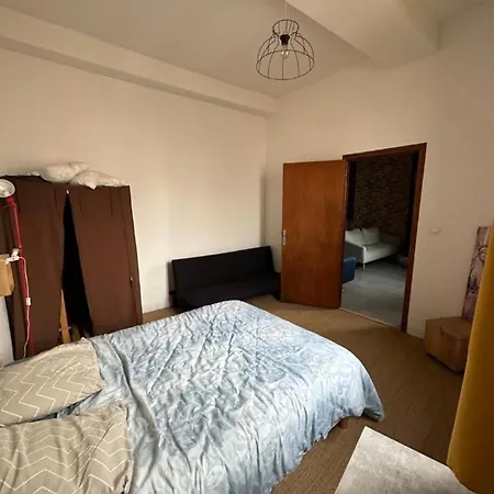 Apartment Refurbished And Free Parking *